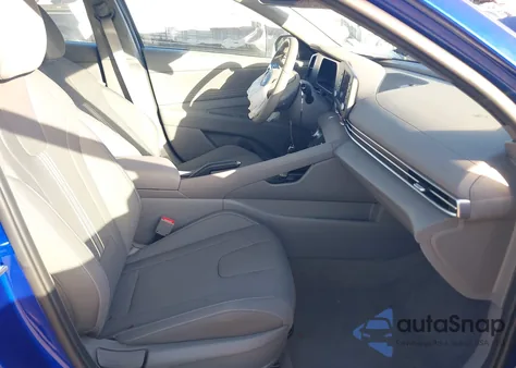 2025 Hyundai Elantra Sel Sport from USA, damaged, VIN KMHLM4DG3SU080403